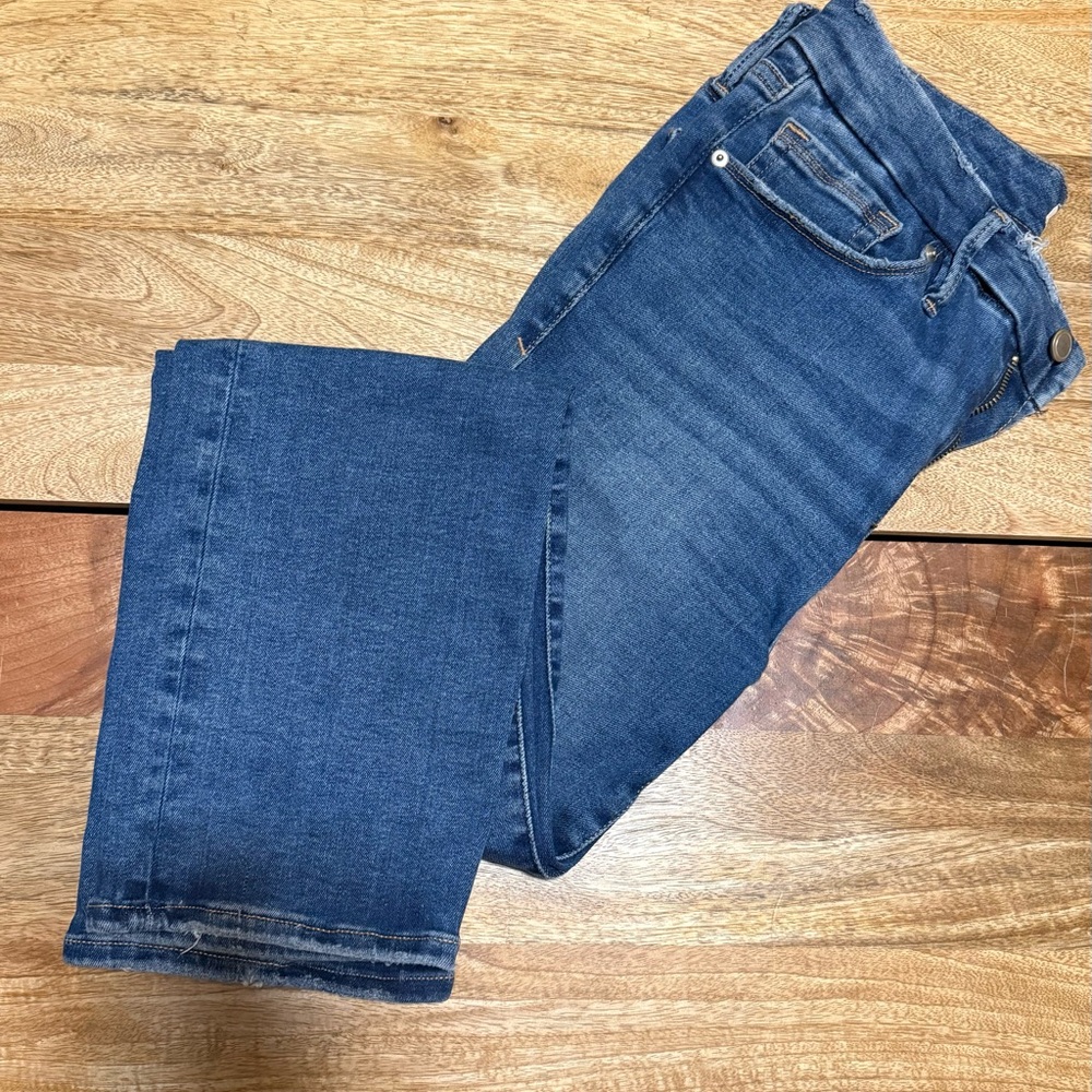 Good American Blue Straight Leg Jeans